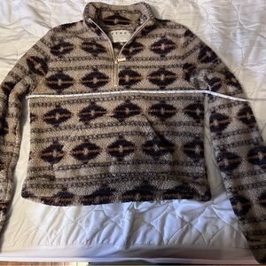 Aero Women's Brown Patterned Fleece Pullover